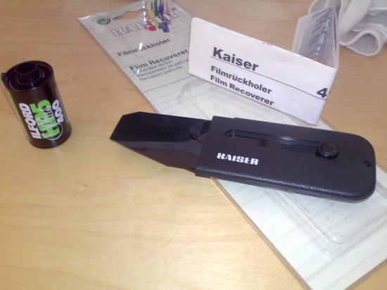 24082009605 Item #4132: The Kaiser Film Recoverer. Please ignore the manual.